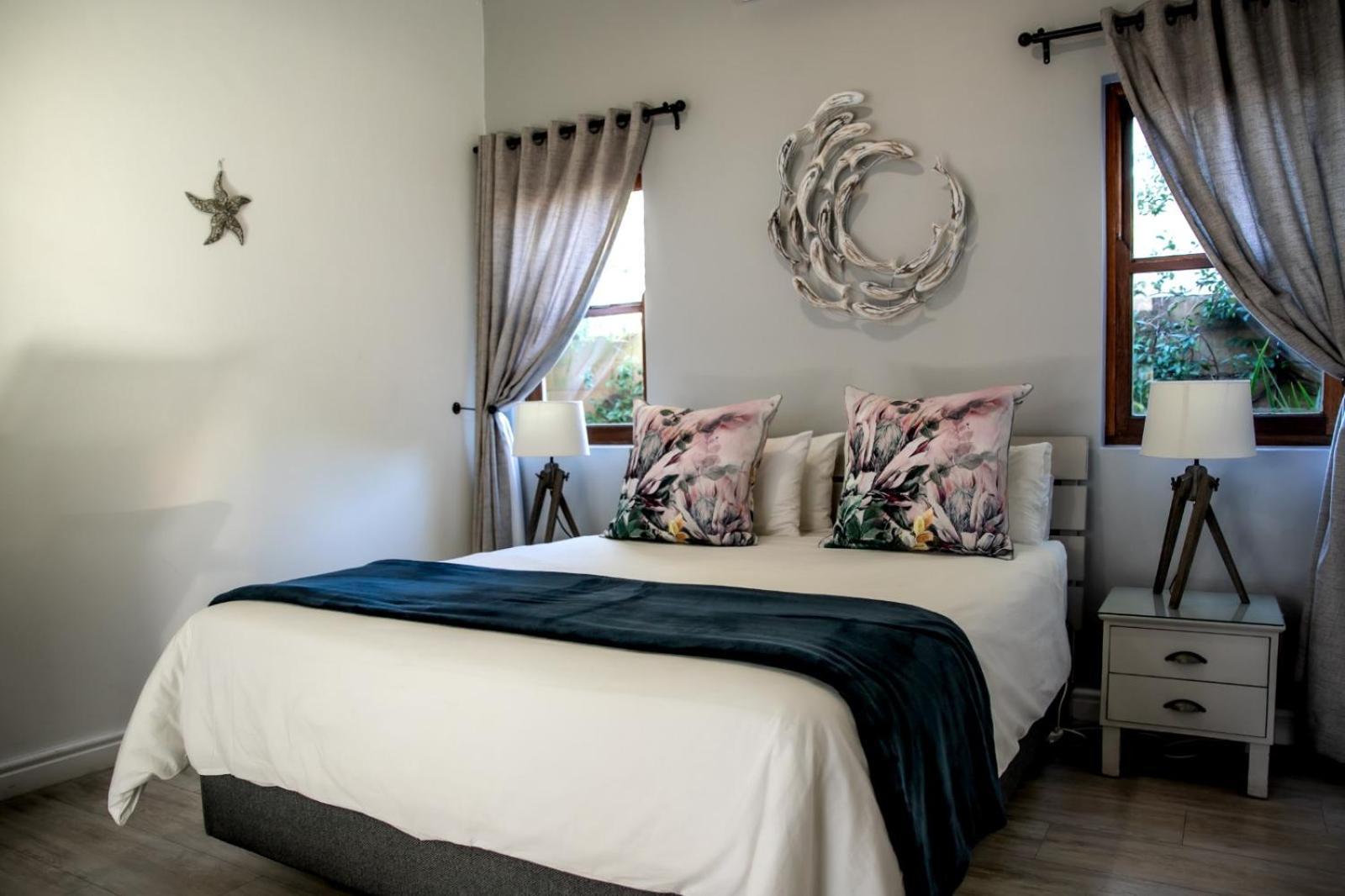 Sixteen Guest House on Main *